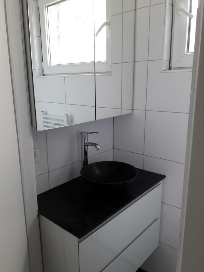 2 Slaapkamer Appartement Op De Zeedijk Van Oostende. Exterior foto
